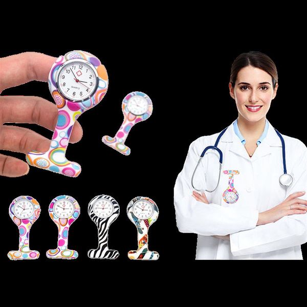 Relógios de bolso 1 peça Médico Enfermeira Relógio de bolso feminino Relógio de silicone impresso multicolorido Relógios de presente 230719