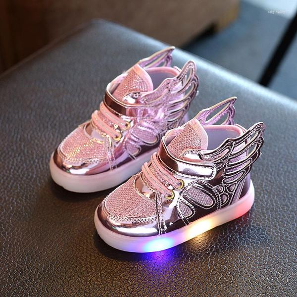Спортивная обувь 2023 Светящиеся кроссовки Дети для мальчиков девочки светодиодные детские спортивные светильники светящиеся блестящие повседневные крыло плоские ботинки