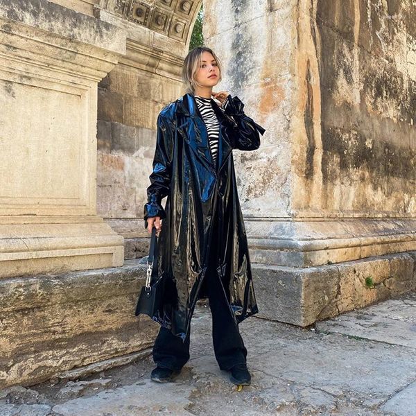 Kadın Trençkotları Kadınlar Parlak Patent Deri Uzun Ceket Gotik Sahte Lateks Laple Ceket Bel Kuşağı Kollu Banda Palto Özel