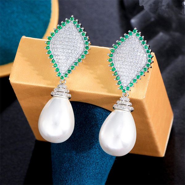 Charm Imitation Pearl Drop Küpe Tasarımcı Kadın Parti Yeşil AAA Kübik Zirkonya Güney Amerika Bakır Uzun Kadınlar Elmas Çar Küpeler Moda Mücevher Hediye