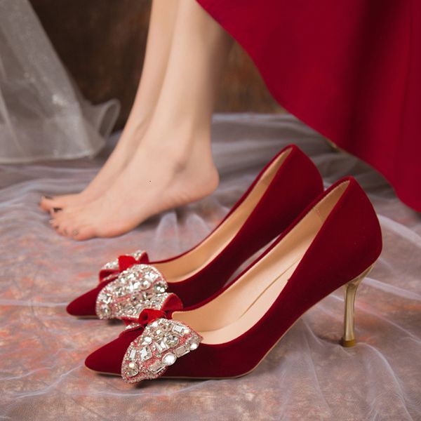 Scarpe eleganti Scarpe eleganti con papillon Scarpe da sposa Donna Red Flock Scarpe basse con tacco sottile Donna Scarpe a punta Tacchi alti Scarpe da sposa 230719