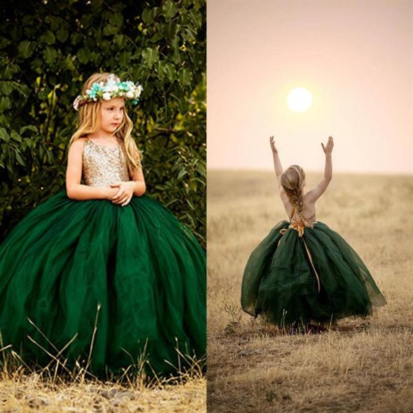 Glitz Tutu Emerald Green Blume Girls Kleider 2022 Halfter Rückenless Gold Pailletten Tulle Country Long Kids First Communion Kleid207J