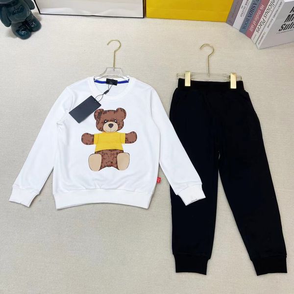 Conjuntos de roupas de marca para meninos, ursinho de desenho animado, pulôver de manga comprida + calça, conjunto de 2 peças, terno infantil, letras impressas, roupas infantis