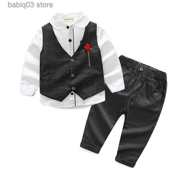 Conjuntos de roupas para meninos, primavera e outono, moda, camisa, colete, presente, peito, flor, calça, três peças, conjunto de bebê T230720