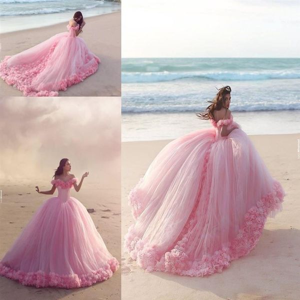 Abiti Quinceanera 2019 Abiti da ballo rosa baby Off the Shoulder Corsetto Vendita Sweet 16 Abiti da ballo con fiori fatti a mano256x