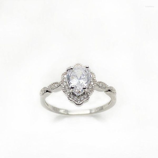 Cluster-Ringe, die europäische Mode aus 925er Sterlingsilber verkaufen, exquisiter Ring, Platin-weißer Diamant-Kristall-Schmuck, Geschenke