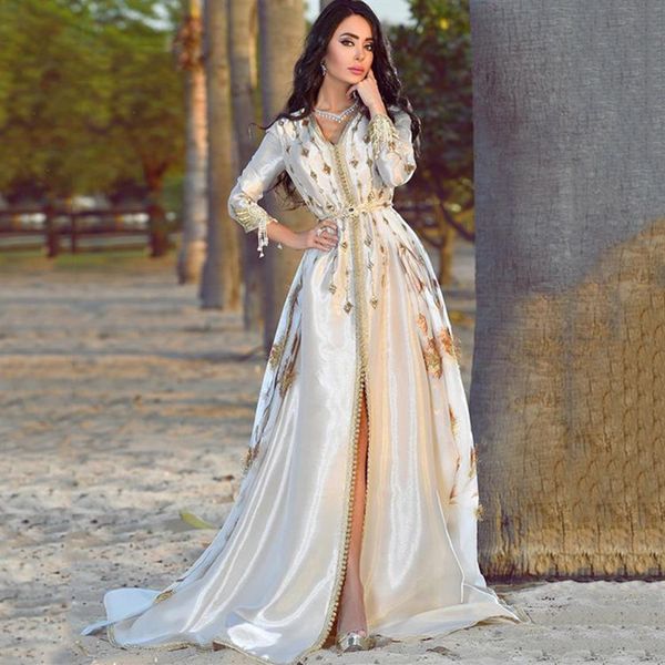 Elegante marokkanische Kaftan-Abendkleider, Stickerei-Applikationen, Spitze, lange formelle Kleidung, volle Ärmel, arabisches Abschlussball-Partykleid, geteilte Vorderseite322e