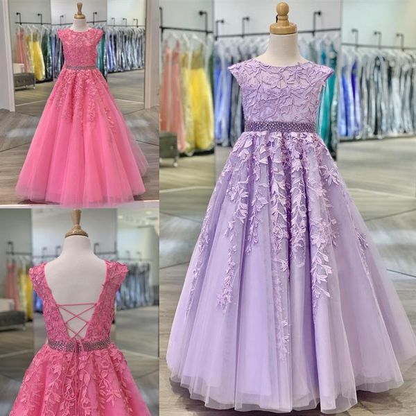 Vestidos de concurso de manga curta para meninas 2020 Estilo de vestido de baile com saia de tule rendas apliques florais rendas nas costas longas baile de finalistas P291I