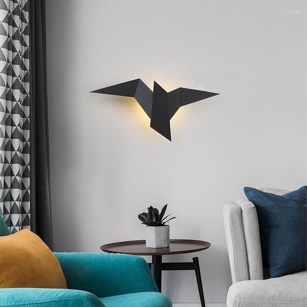 Lampada da parete Geometric Flying Bird Sconce Bianco Nero Oro Comodino Camera da letto Decorativa Nordic Leds Luci Bambini Ac220v