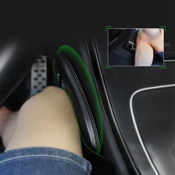 Assento de carro joelheiras proteção para os joelhos Almofada macia de couro Travesseiro interior universal Acessórios para suporte de coxa Preto257I