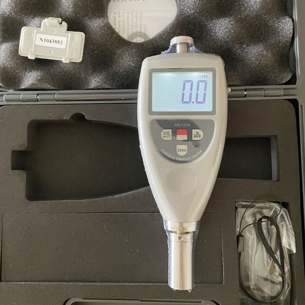 Измеритель профиля поверхности AR-131A Измеритель шероховатости поверхности, используемый в дробеструйной обработке, печати, распылении. Антикоррозионная промышленность. Измеритель шероховатости поверхности.