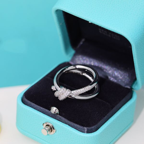 Designer 18k anéis de nó de ouro luxos atados anel duplo jóias femininas moda homens e mulheres s925 prata esterlina letras clássicas anel de diamante presente de aniversário