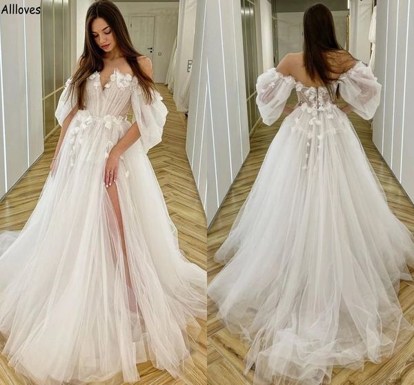 Abiti da sposa romantici in tulle plissettato A Line Fiori 3d Puff Maniche corte Boho Abiti da sposa country Plus Size Maternità Sweep Train Sposa Abiti da ricevimento CL2639