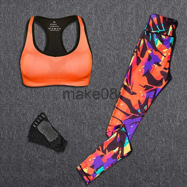 Tute da donna Set da yoga Tuta Abbigliamento sportivo Donna Corsa all'aperto Allenamento Fitness Top Reggiseno sportivo Leggings Tuta da donna Abbigliamento da palestra Calzini da yoga gratuiti J230720