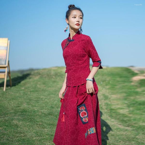 Roupa étnica primavera 2023 estilo chinês retrô de duas peças tan terno mini-blusa cheongsam vermelho azul fino loja online moderna