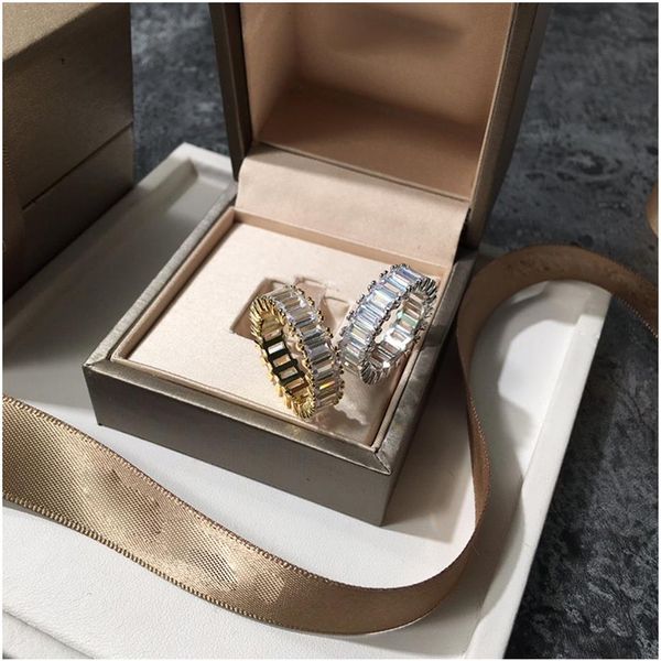 Ora anelli di fidanzamento hip-hop ghiacciati in oro bianco Pinky Uomo Donna Anello in cristallo pieno per donna Gioielli di marca di design di lusso per Wome245Y