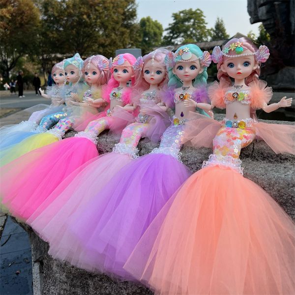 Bambole 17 pollici BJD Mermaid Doll 13 articolazioni Occhi mobili 3D Coda di pesce Giocattolo da bagno Ragazza Regali per Natale 230719