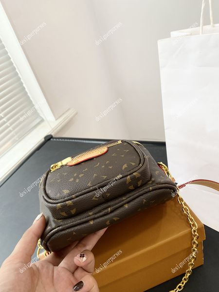 TZ Tasarımcılar Mini Bumbag Baskılı Çapraz Vücut Çantalar Moda Omuz Çantaları Bel Çanta Kemer Çantası Kadın Deri Zincir Paketi Luxu263f