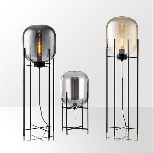 Oda Pulpo Nordic Postmodern Industrial Wind Glas Stehlampe Wohnzimmer Einfache Stehlampe Eisenhalterung Stehlampe Amber Ball A2896