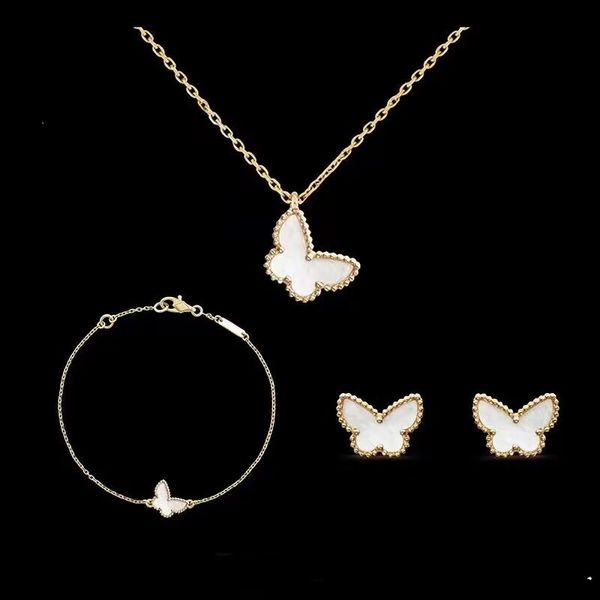 Klasik VAF 18K altın moda klasik tatlı 4/dört yaprak yonca kelebek bileklik küpeler kolye takıları s925 gümüş van bogirls düğün sevgililer günü