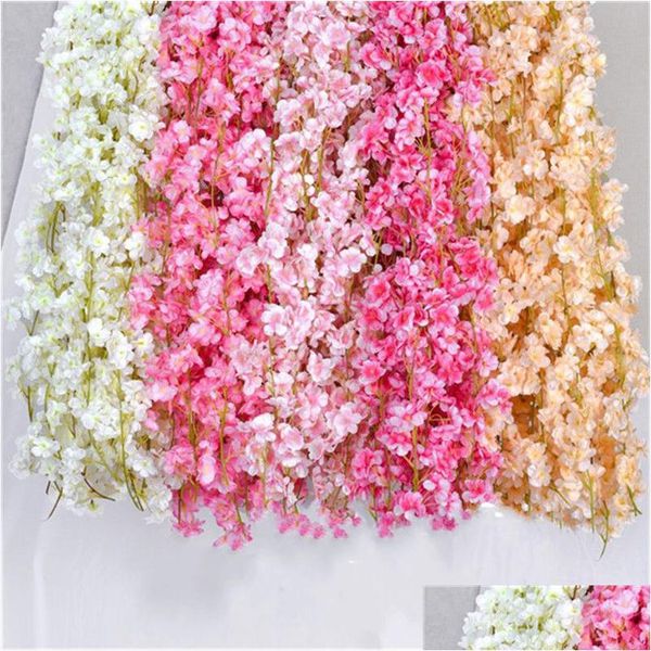 Coroas de flores decorativas 1,8 M Flor de cerejeira artificial Seda Sakura Blossom Arch Decoração Rattan Festa Pendurado na parede Gota D Dhdbv