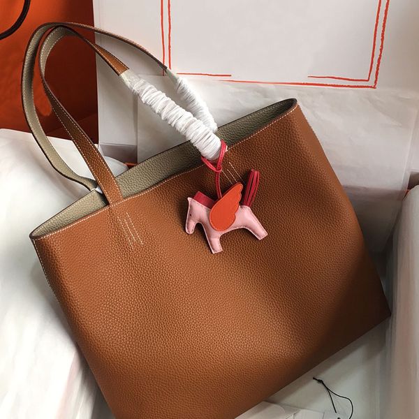 Borse semplici Borsa tote Shopping bag Vera pelle All'interno Lettere di moda Borse a tracolla di alta qualità Tasche di grande capacità Ciondolo pony 42 cm