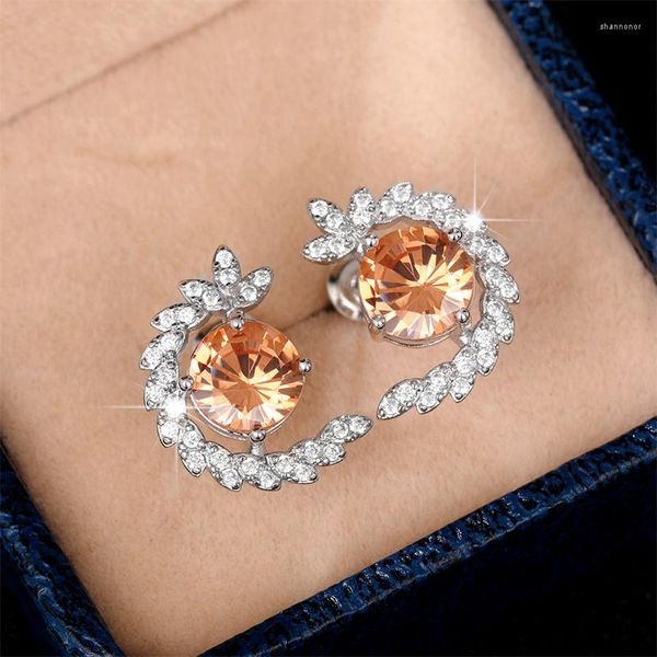 Ohrstecker Huitan Temperament Zirkonia Für Frauen Retro Party Elegante Dame Ohr Piercing Zubehör Luxus Schmuck Großhandel