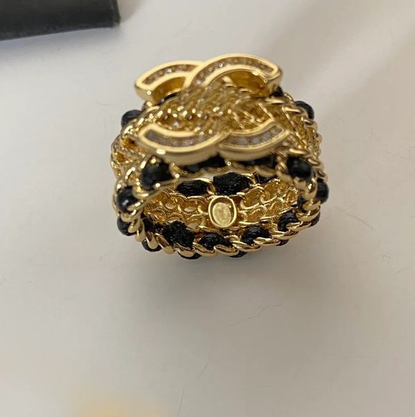 Anel de marca de luxo, letras, anéis, banhado a ouro, latão, cobre, banda aberta, anéis, moda, anel de cristal, para mulheres, joias, presentes, casamento