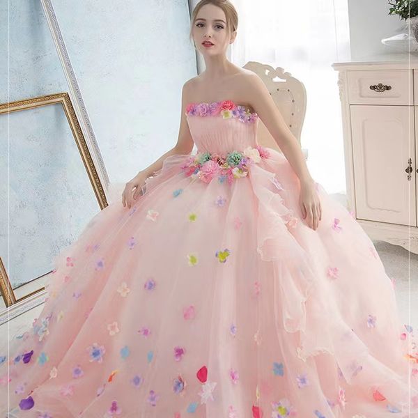 Dubai Arabische Farbe Ballkleid Brautkleider Plus Size Schatz Rückenfrei Sweep Zug Brautkleider Bling Designer Brautkleider Luxuriöse Perlenbesetzte Pailletten-Hochzeitskleider