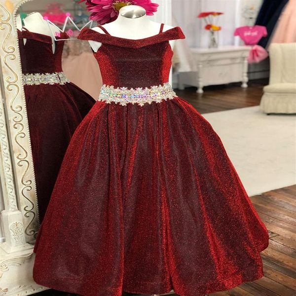 Gençler için Glitter Pageant Elbiseleri 2020 Kristaller Rhinestones Uzun Pageant önlükleri Omuzdan küçük kızlar için Burgundy Resmi P220L