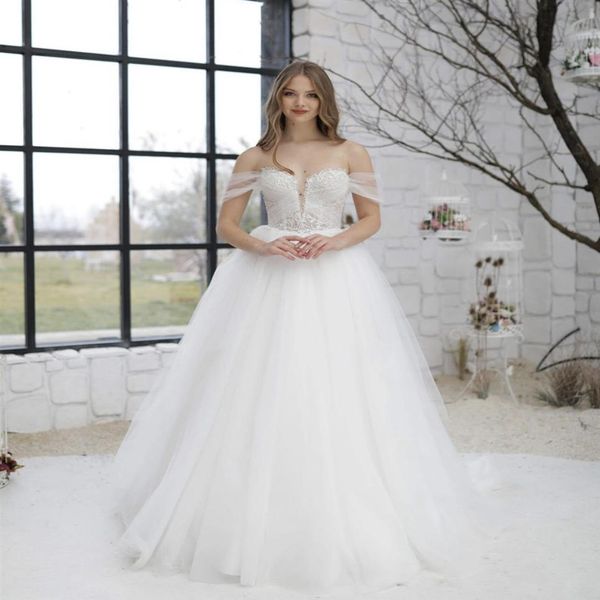 Abiti da sposa vintage taglie forti A Line con top in pizzo Tulle con spalle scoperte Corsetto Back Sweep Train Abiti da sposa per Garden Country2810