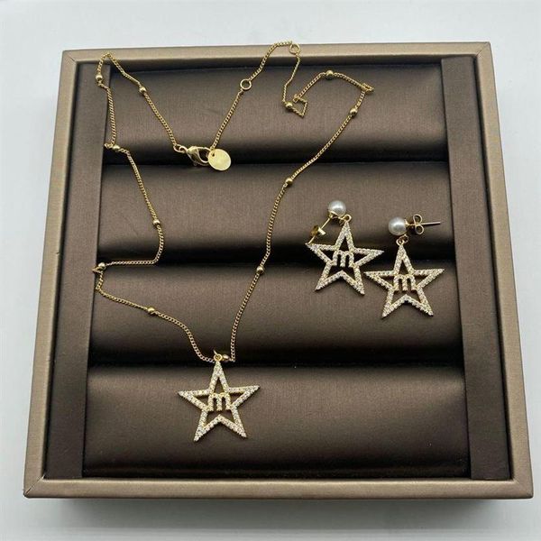 miaos mius pérolas Pentágono Estrela m Letter Moda Temperamento Brincos versáteis simples Brincos de colar feminino0206s