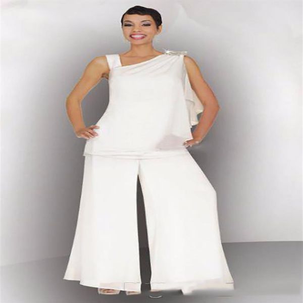 Modest 2020 Mother Of The Bride Groom Pantalone Increspato Cristallo Plus Size Chiffon bianco Elegante Donna Formale Abiti da cerimonia nuziale337S