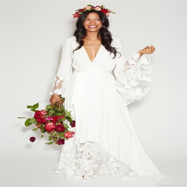 Modest Boho Beach Wedding Dresses Bohemian Long Bell Sleeve A line Sexy Vneck Renda Flower Bridal Vestidos de Noiva Plus Size Custom made240c