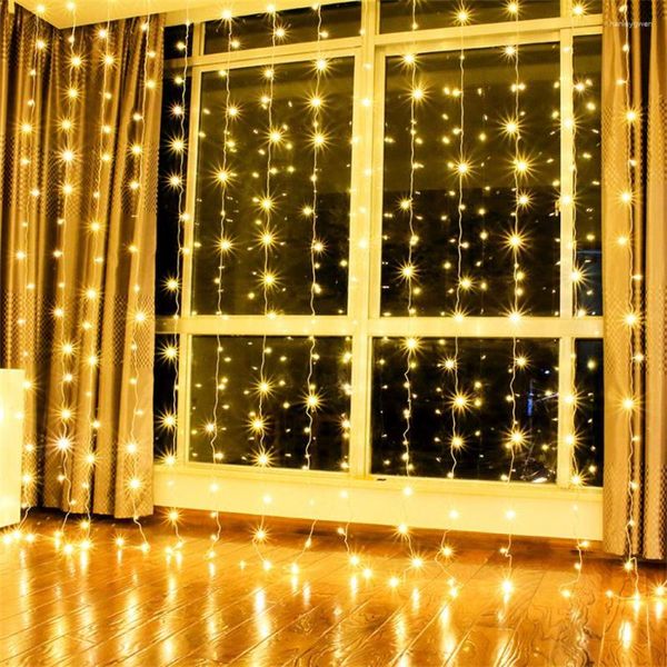 Stringhe 3x1M 3x2M 3x3M Tenda per finestra Ghiacciolo String Light con telecomando Natale all'aperto LED Fata Festa di nozze Ghirlanda da giardino