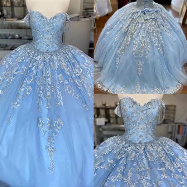 Baby Blue Lace Tulle Sweet 16 платьев с плеча цветочной аппликации из бисера корсет Back Back vestidos de Quinceanera Ball Gowns3005