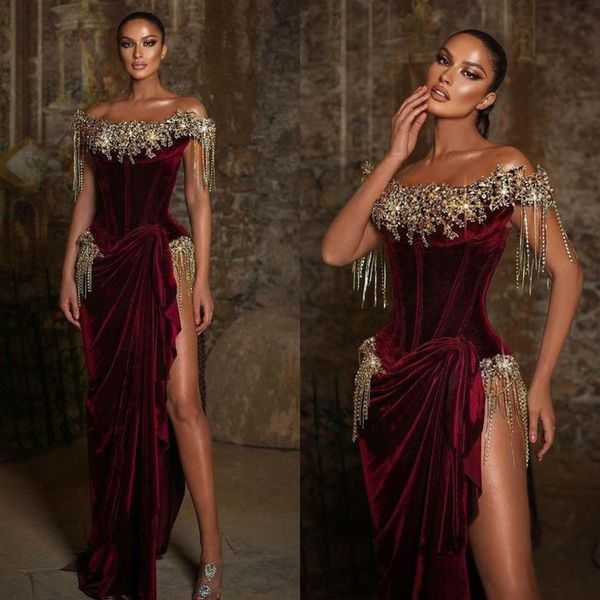 2021 Arabo Borgogna Elegante Velluto Prom Dresses In Rilievo Abito Da Sera Sexy di Alta Spacco Partito Formale Secondo Ricevimento Gowns328G