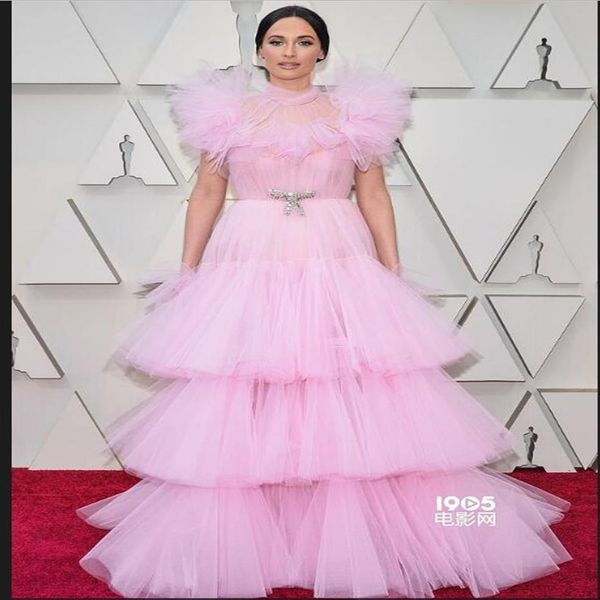 2019 Oscar Filme Vestidos Árabes Tapete Vermelho Vestidos de Celebridade Vestido de Baile Longo Uma Linha elegante Vestidos Formais Baratos Shippi304l