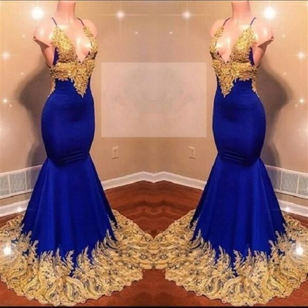 Halter Abiti da ballo sexy Africano Lungo profondo scollo a V Appliques di pizzo oro Royal Blue Cocktail Party Dress Abiti da sera senza schienale302C