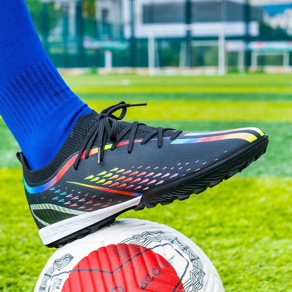 Botas de lluvia zapatos de fútbol para hombres al aire libre de alta calidad transpirable Hightop fútbol niño niño TFFG deportes 230721