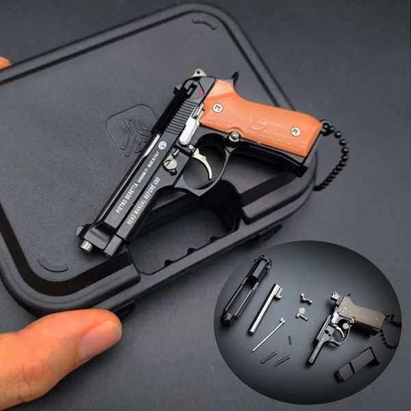 BERETTA 92F Pistola de metal 1:3 Modelo en miniatura Juguetes Colgante Desmontable Mano Alivio del estrés Fidget Llavero Pistola de juguete con múltiples accesorios 2267