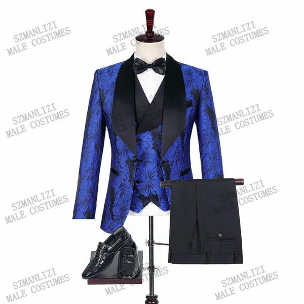 Последние дизайны брюк для пальто 2020 Мужчина 3 куски Свадебные костюмы Королевский синий цветочный рисунок выпускной