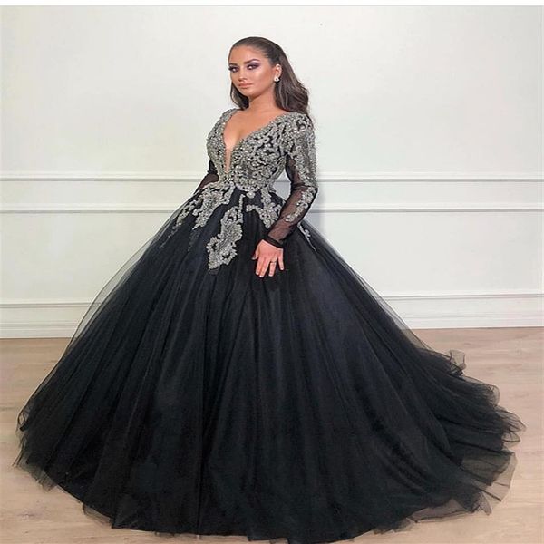 Dubai Arabo Abito da sera nero Abiti da ballo Scollo a V Maniche lunghe Perline con paillettes Applique in pizzo Abiti Sweet 16 Abiti Quinceanera251a