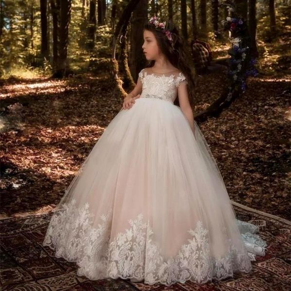 Prinzessin Rückenless Lace Ball Gown Flower Girls Kleider Champagner Applique Kinder Festzugskleider Little Girl Geburtstag Party Kleider231r