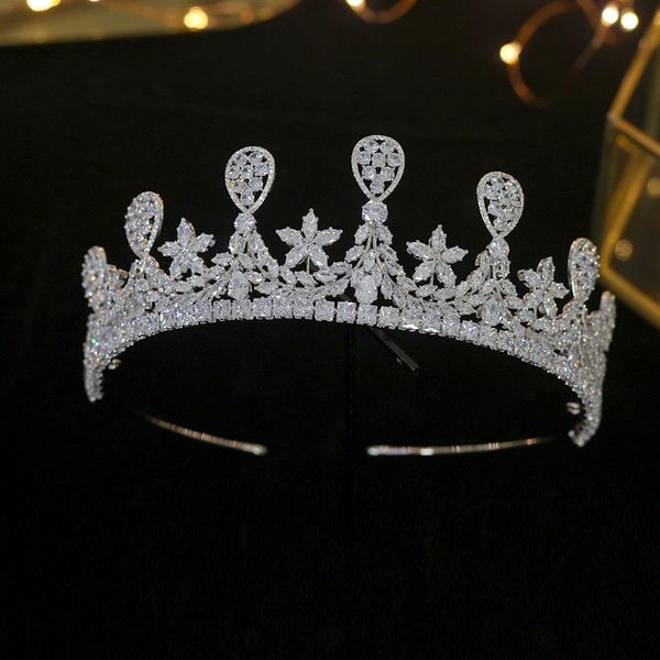 Hochwertiger Kristall-Zirkonia-Hochzeits-Braut-Tiara, Luxus-Kronen-Tiara, Damen-Tanz-Party-Haar-Accessoires317Y