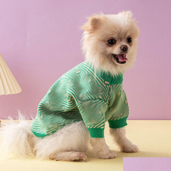 Vestuário para cães Padrão Clássico Moda Ajustável Pet Harnesses Casaco Bonito Bomei Hoodies Suit Coleira Pequena Acessor Drop Delivery Home G Dh5Fi