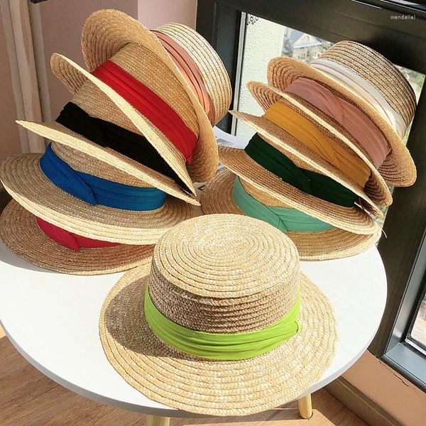 Chapéus de aba larga chapéu de palha de sol de verão para proteção feminina grandes passeios de praia elegantes e versáteis