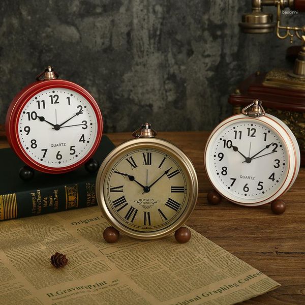 Relógios de mesa Atacado Retro Pequeno Alarme de Cabeceira Silencioso Antiquado Luz Luxo Estilo Americano Househo