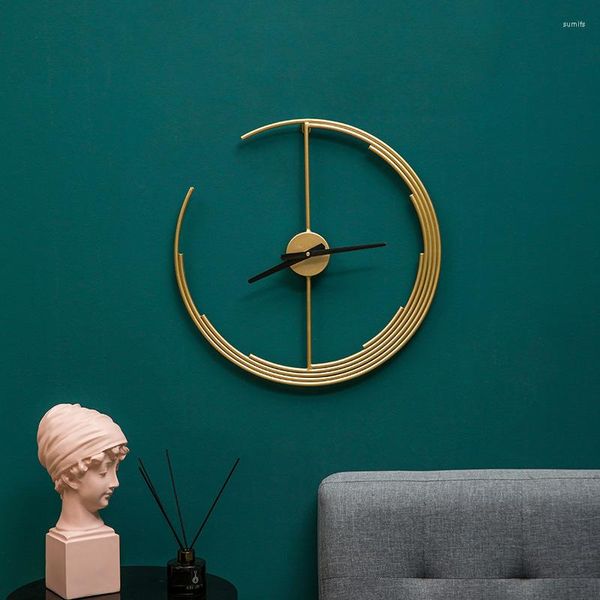 Orologi da parete Batteria elettronica di lusso Funga a mano rotonda orologio in metallo in metallo soggiorno Horloge Murale Decoration