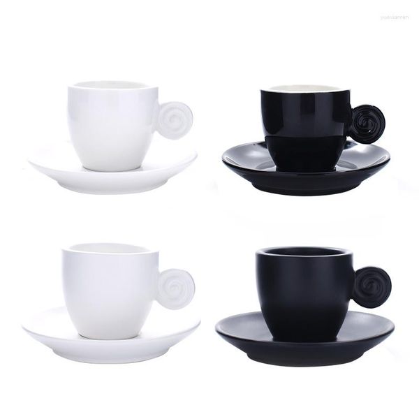 Cups Saucers 90cc Black Coffee Tasse und Untertassen -Set für Tea Party professionelle Keramik Getränkwaren Italienische Espressos Tasse Drop